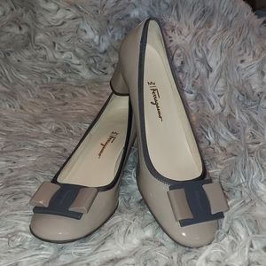 Salvatore Ferragamo bow pump